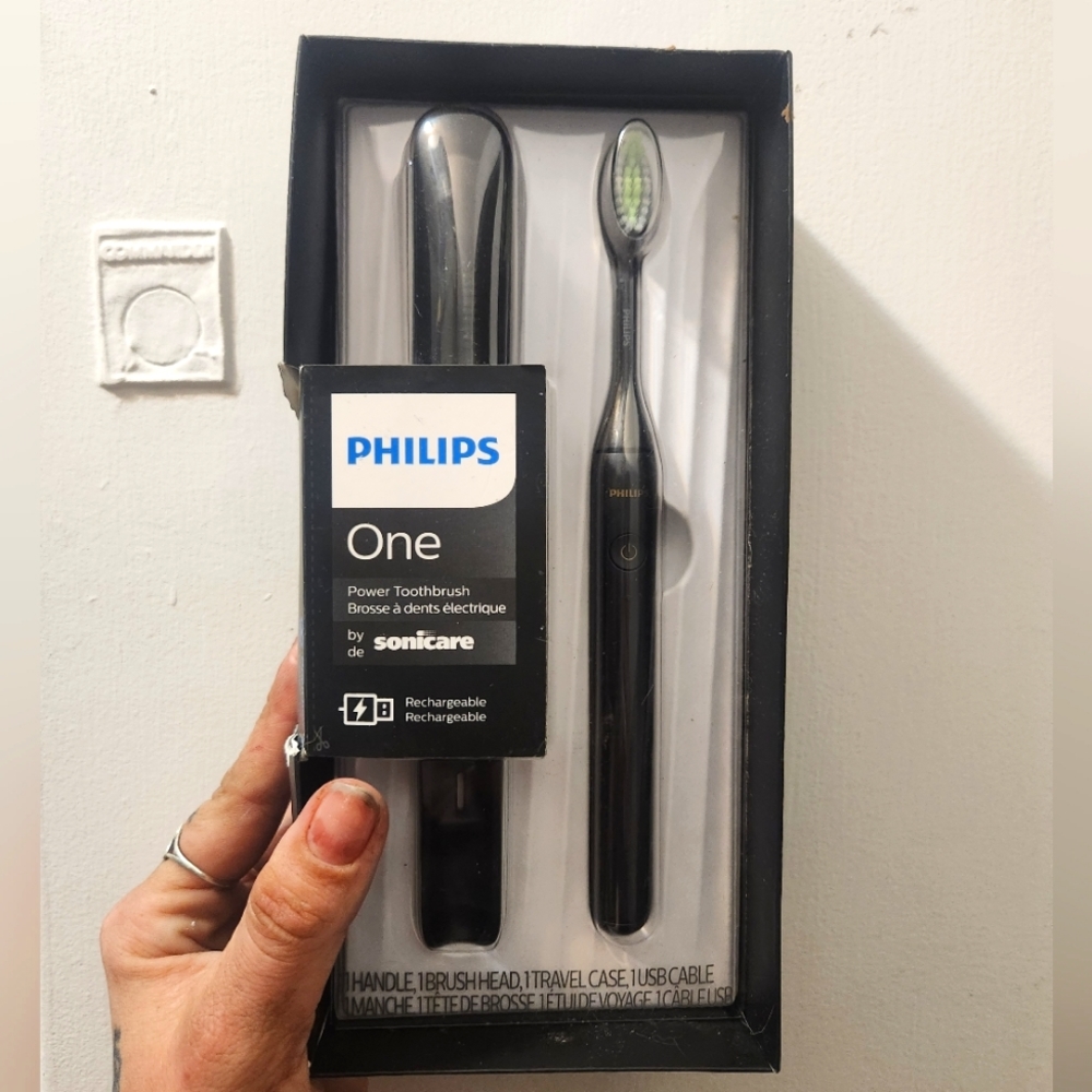 Philips ONE power toothbrush